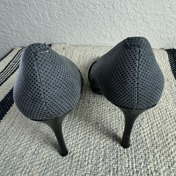 Audrey Brook Abbie Pump Heels in Gray Pebbled Suede - Picture 6 of 7